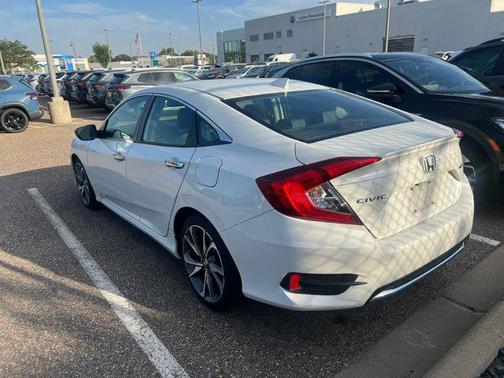 2019 Honda Civic Touring