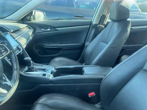2019 Honda Civic Touring