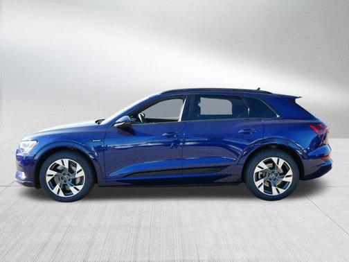 2021 Audi e-tron Premium