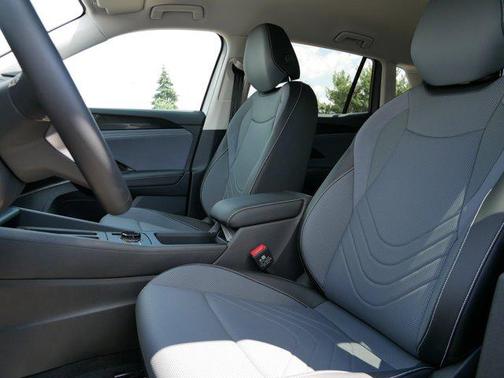 2025 Volkswagen Tiguan 2.0T SE 4MOTION