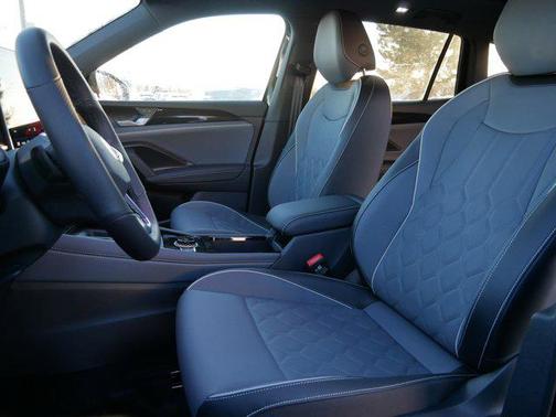 2026 Volkswagen Tiguan 2.0T SEL R-Line 4MOTION