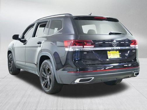 2022 Volkswagen Atlas 2.0T SE w/Technology 4MOTION