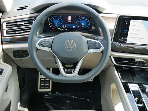 2025 Volkswagen Atlas 2.0T SEL Premium R-Line 4MOTION