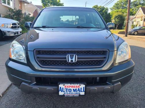 Gray 2004 Honda Pilot EX-L