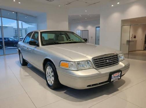 Silver Birch Clearcoat Metallic 2007 Ford Crown Victoria LX