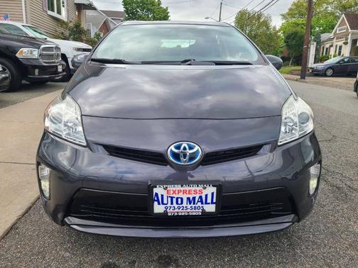 Winter Gray Metallic 2015 Toyota Prius Four
