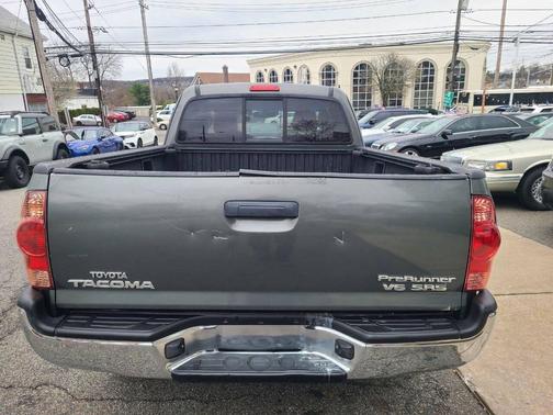 Gray 2007 Toyota Tacoma PreRunner Access Cab