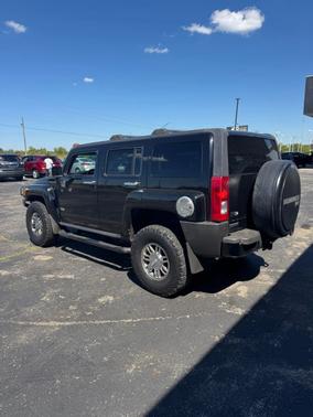 2006 Hummer H3 Base