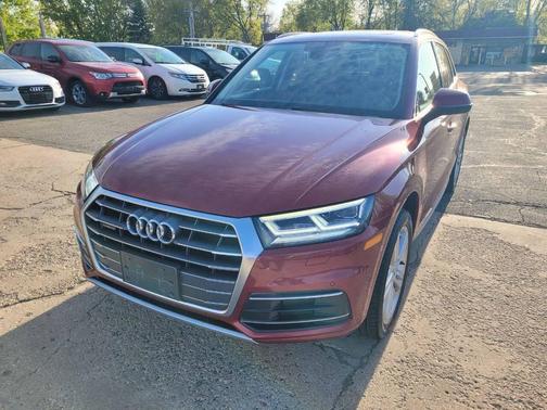 Matador Red Metallic 2018 Audi Q5 2.0T Premium Plus