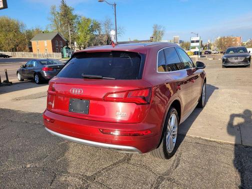 Matador Red Metallic 2018 Audi Q5 2.0T Premium Plus