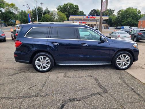 2017 Mercedes-Benz GLS 450 4MATIC
