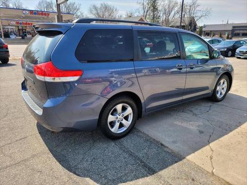 2014 Toyota Sienna LE