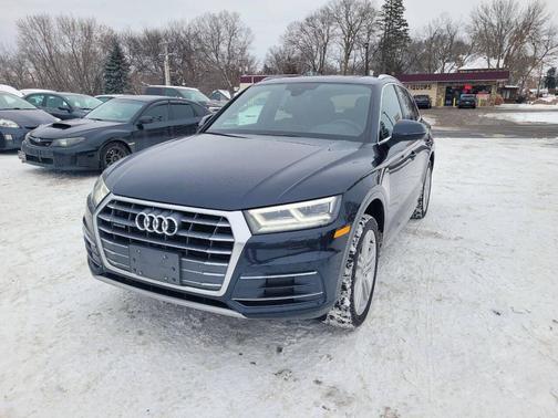2018 Audi Q5 2.0T Premium Plus