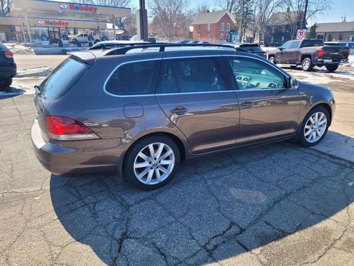 2013 Volkswagen Jetta SportWagen TDI