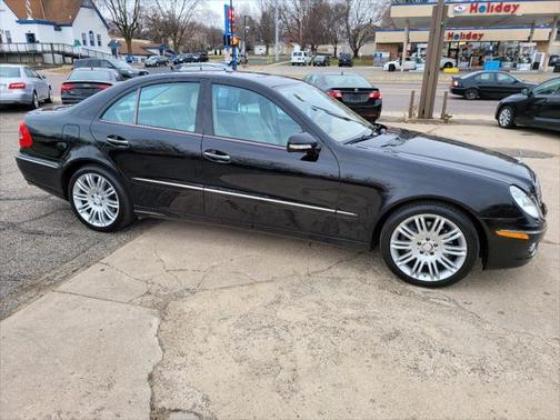2008 Mercedes-Benz E-Class E 350 4MATIC AWD 4dr Sedan