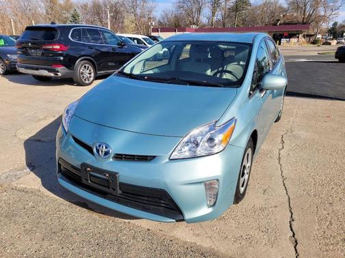 2013 Toyota Prius Two