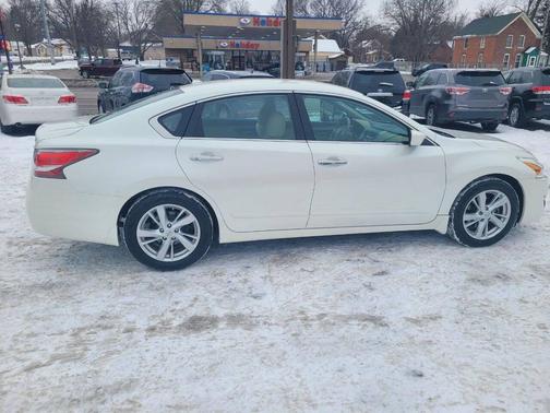 2015 Nissan Altima 2.5 SV