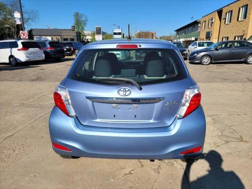 2012 Toyota Yaris L