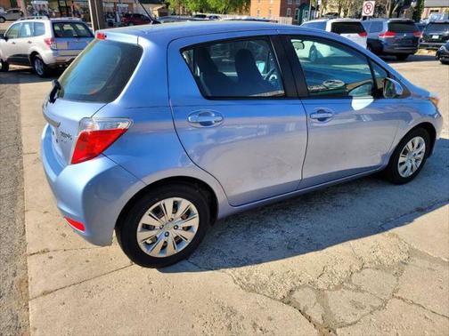 2012 Toyota Yaris L