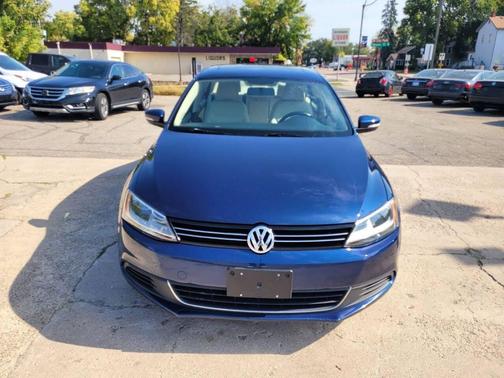 Tempest Blue Metallic 2014 Volkswagen Jetta Auto SE w/Connectivity