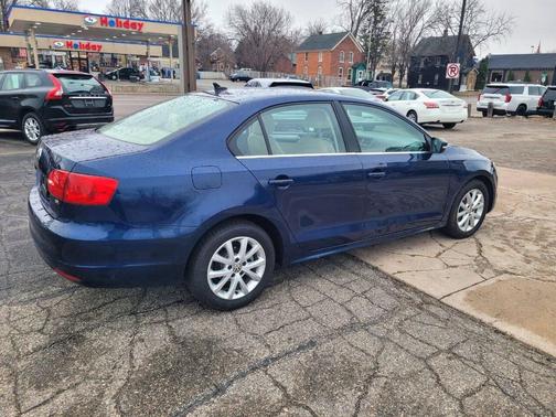Tempest Blue Metallic 2014 Volkswagen Jetta Auto SE w/Connectivity