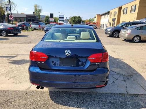 Tempest Blue Metallic 2014 Volkswagen Jetta Auto SE w/Connectivity