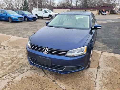 Tempest Blue Metallic 2014 Volkswagen Jetta Auto SE w/Connectivity