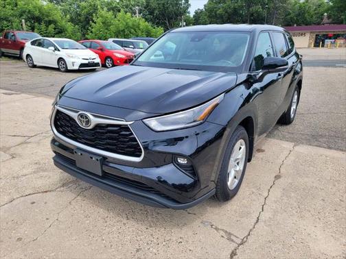 2021 Toyota Highlander LE