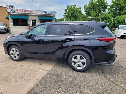 2021 Toyota Highlander LE