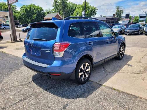 Quartz Blue Pearl 2017 Subaru Forester 2.5i Limited