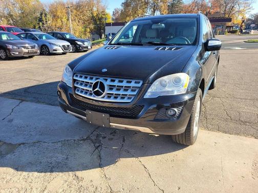 2009 Mercedes-Benz M-Class 4MATIC