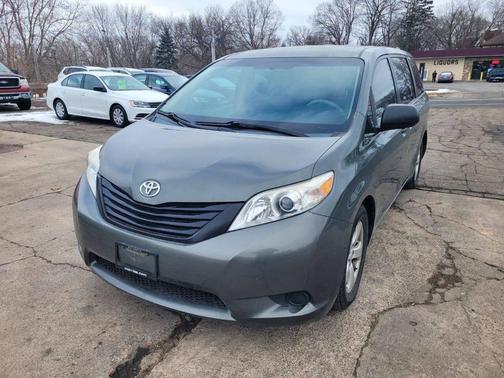 2012 Toyota Sienna Base