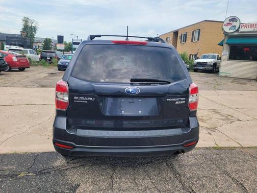 Dark Gray Metallic 2015 Subaru Forester 2.5i Premium