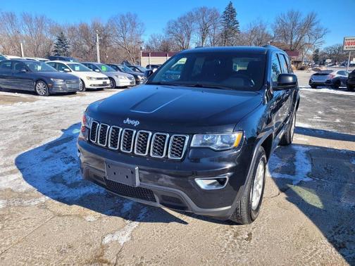 2018 Jeep Grand Cherokee Laredo E