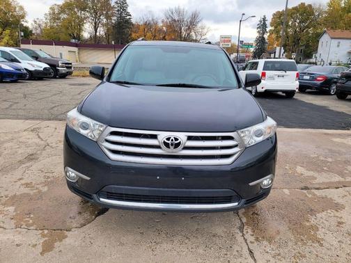 2012 Toyota Highlander SE