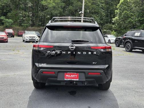 Black 2023 Nissan Pathfinder SV