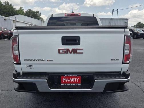 Summit White 2019 GMC Canyon SLE