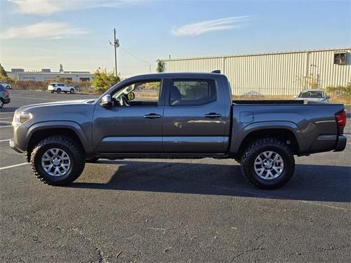 2020 Toyota Tacoma SR