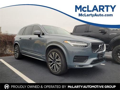 2020 Volvo XC90 T5 Momentum 7 Passenger