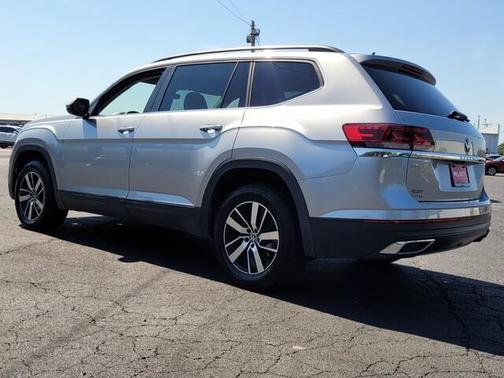 2023 Volkswagen Atlas 2.0T SE