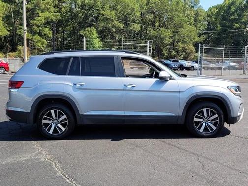 2023 Volkswagen Atlas 2.0T SE
