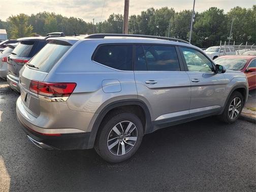 2023 Volkswagen Atlas 2.0T SE