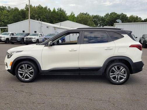 2021 Kia Seltos S