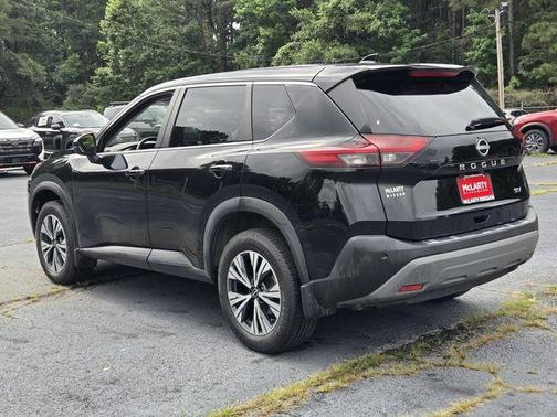 Black 2023 Nissan Rogue SV