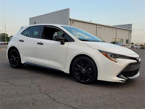 2022 Toyota Corolla Hatchback SE Nightshade