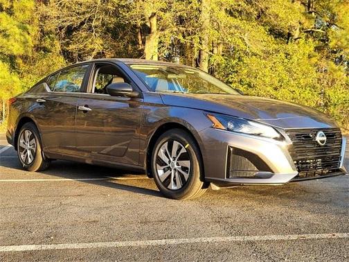 2025 Nissan Altima S