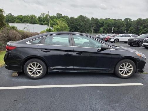 Phantom Black 2018 Hyundai SONATA SE