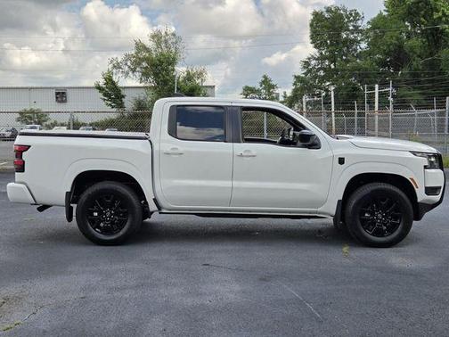 Glacier White 2026 Nissan Frontier SV