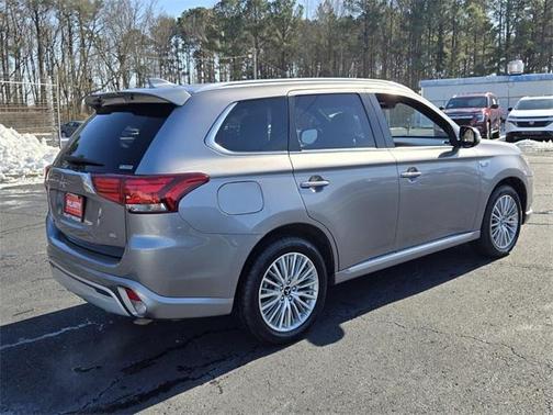 2022 Mitsubishi Outlander PHEV SEL
