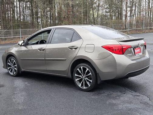 Falcon Gray Metallic 2018 Toyota Corolla SE